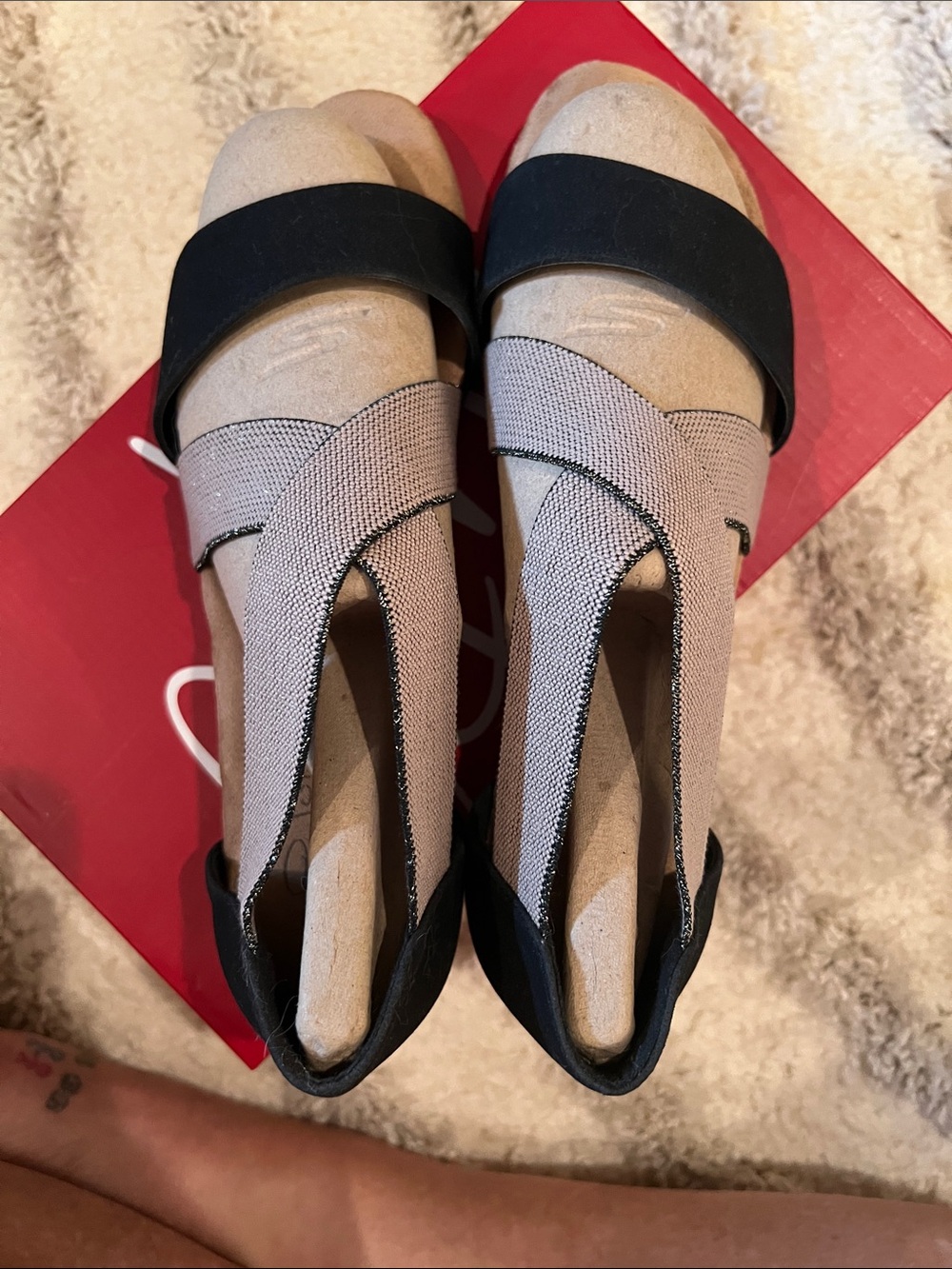 DSW Women's Wedge Sandals in Blush and Black